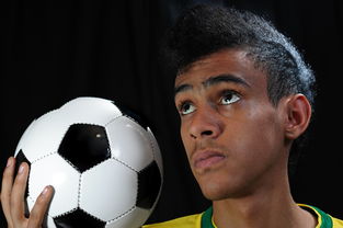 米兰体育入口-中层球队如何靠定位球提升竞争力缩小差距，足球中定位球  第2张